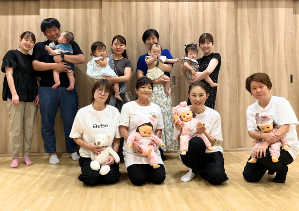 【イベント実施レポート】こども服「BeBe」とコラボ ベビーマッサージを通じて親子の絆を深める「親子ふれ愛教室」を共同開催 2025年9月10日(水)